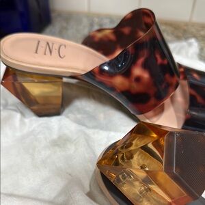 INC International Concepts Brown Mules tortie shell style